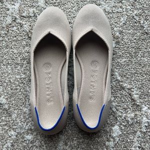 Rothy’s The Flat - Ecru- Size 7